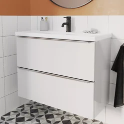 GoodHome Imandra Slimline Gloss White Wall-mounted Bathroom Cabinet (H)60cm (W)80cm -Trade Point Store goodhome imandra slimline gloss white wall mounted bathroom cabinet h 60cm w 80cm5059340393001 01i