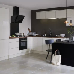 GoodHome Stevia Gloss Cream Slab Drawerline Cabinet Door, (W)400mm (H)715mm (T)18mm 10 GoodHome Stevia Gloss Cream Slab Drawerline Cabinet Door, (W)400mm (H)715mm (T)18mm -Trade Point Store goodhome stevia gloss cream slab drawerline cabinet door w 400mm h 715mm t 18mm3663602647744 51i