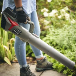 Mountfield Freedom100 20V 4.0Ah Li-ion Battery -Trade Point Store mountfield freedom100 20v 4 0ah li ion battery8008984841161 02i bq